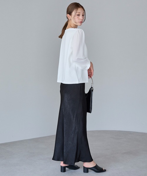 RIRIYANO(リリヤーノ)の「シアー袖ジョーゼットブラウス(ビジネスシャツ・レディース・ネイビー/ブラック/オフホワイト・SMALL/MEDIUM/XX-LARGE/X-LARGE/LARGE)」の11枚目の写真
