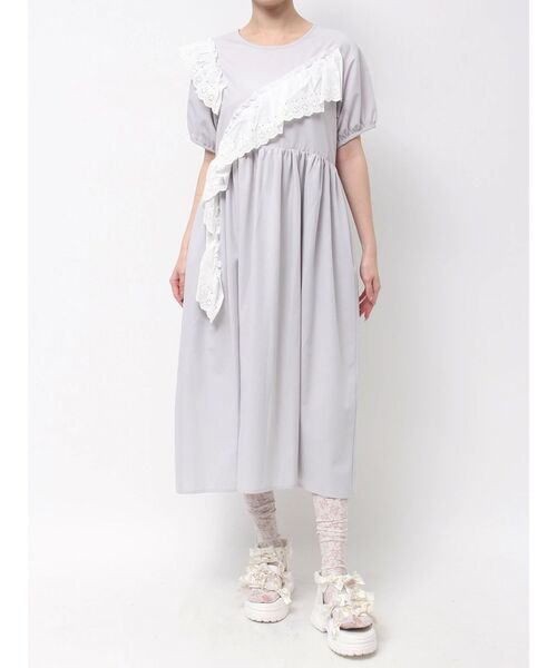 merry jenny（メリージェニー）の「フリルコットンワンピース（ワンピース・レディース・ライトブルー/オフホワイト/ラベンダー・FREE）」の7枚目の写真