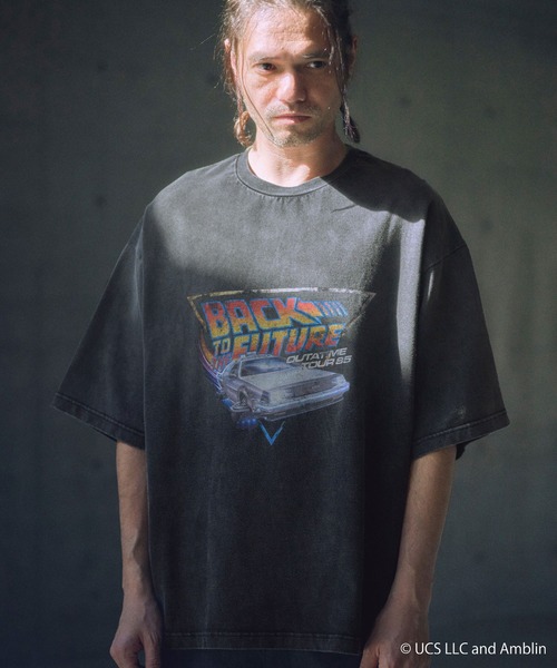 ADAM PATEK（アダムパテック）の「ADAMPATEK/ <BACK TO THE FUTURE>DeLoreanT/バックトゥザフューチャーコラボTシャツ（Tシャツ/カットソー・メンズ・ブラック・2/1）」の3枚目の写真