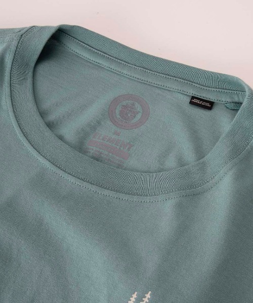 ELEMENT(エレメント)の「ELEMENT メンズ SBXE REMEMBER SS Tシャツ 【2025年春夏モデル】/エレメントSMOKEY BEARコラボ半袖Tシャツ(Tシャツ/カットソー・メンズ・ブルー系その他・X-LARGE/LARGE/MEDIUM)」の7枚目の写真