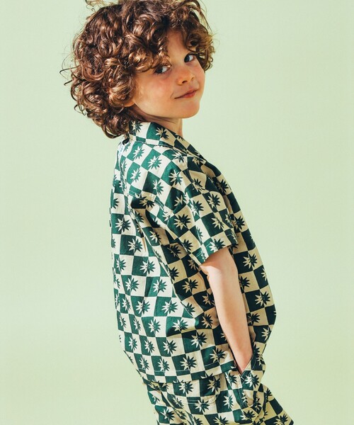 こども ビームス（コドモビームス）の「Beach Party シャツ 2025SS（100～140cm）（シャツ/ブラウス・キッズ・ブラウン系その他/グリーン系その他・100/110/120/130/140）」の2枚目の写真