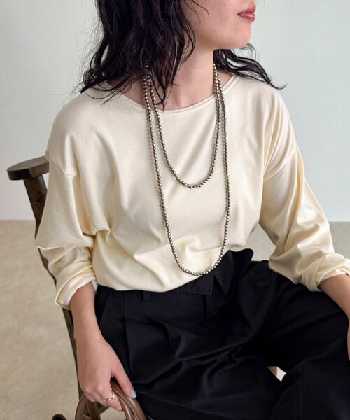 fredy emue(フレディエミュ)の「パール/メタルマルチロングネックレス(ネックレス・レディース・シルバー/オフホワイト・FREE)」の4枚目の写真