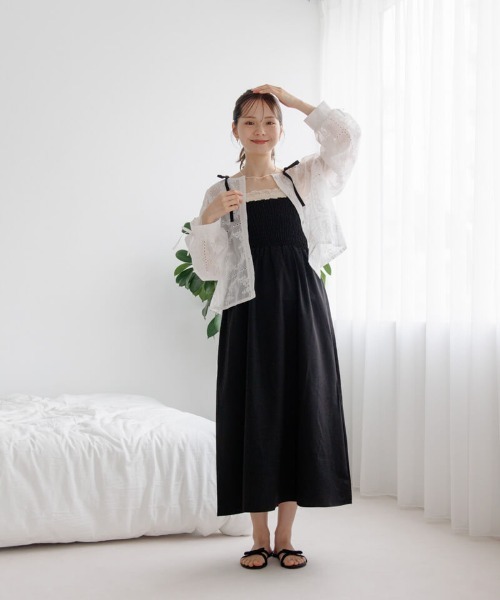 flower（フラワー）の「ノスタルジーエンブロイダリーブラウス（シャツ/ブラウス・レディース・コーラルピンク/ホワイト・FREE）」の5枚目の写真