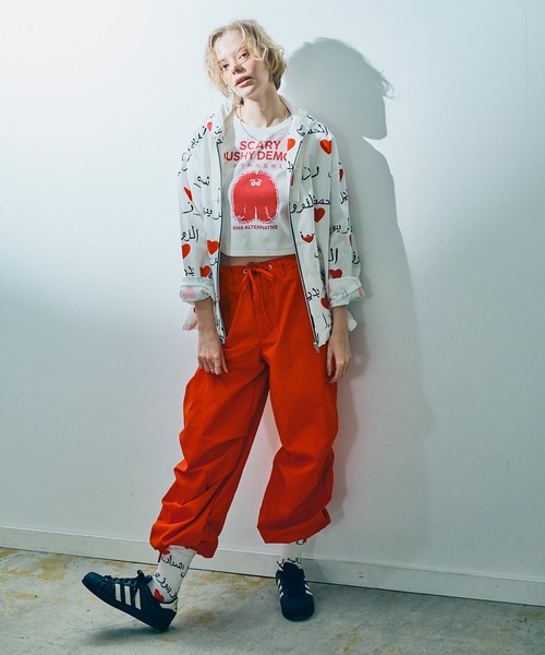 RNA（アールエヌエー）の「E5109 アラビアンハートガラソックス（ソックス/靴下・レディース・ホワイト/ベージュ/ブルー/ブラック・FREE）」の19枚目の写真