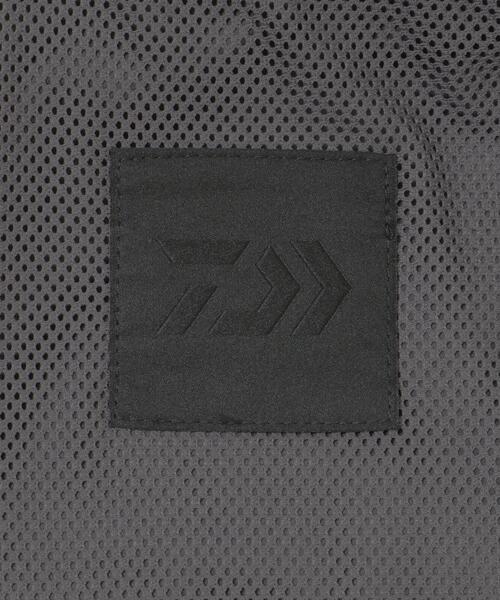 DAIWA PIER39(ダイワピア39)の「DAIWA PIER39 TECH WIND SHELL JACKET(ナイロンジャケット・メンズ・チャコールグレー/ブラック/グレー系その他・SMALL/MEDIUM/LARGE/X-LARGE)」の7枚目の写真