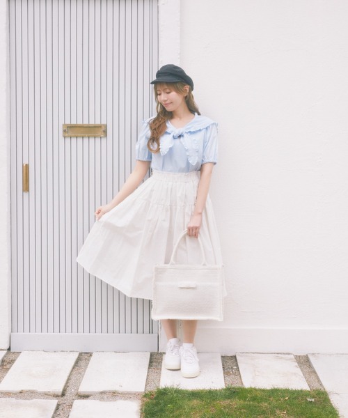 Areeam（アリーム）の「タフタギャザースカート（スカート・レディース・オフホワイト/ブルー・FREE）」の7枚目の写真