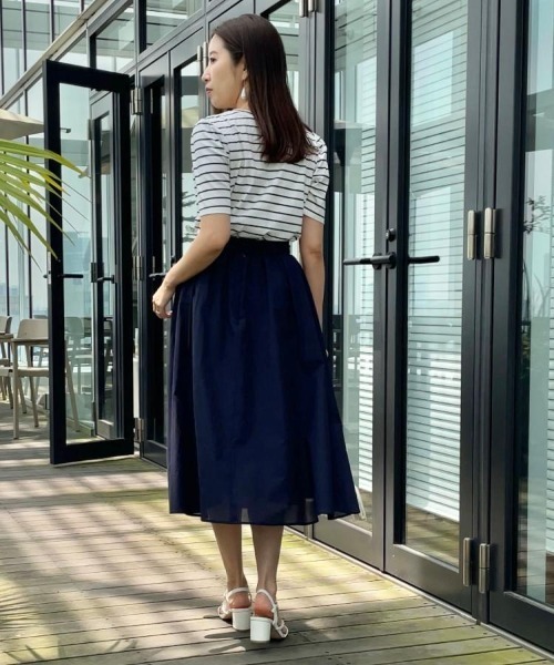 couture brooch（クチュールブローチ）の「【接触冷感・UV・マシンウォッシャブル】60CBロゴT（Tシャツ/カットソー・レディース・ブラック/サックスブルー/ブラック系2/オフホワイト・38/36/42/40）」の7枚目の写真