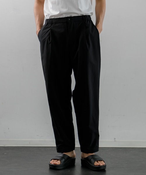 NANGA（ナンガ）の「NANGA DotAir® COMFY TUCK TAPERED PANTS