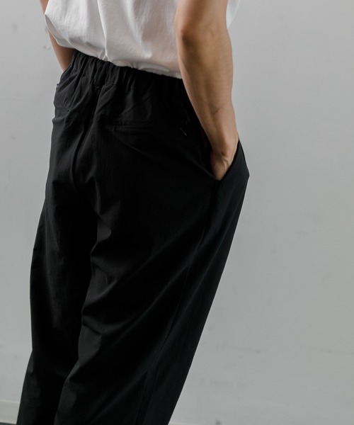 NANGA（ナンガ）の「NANGA DotAir® COMFY TUCK TAPERED PANTS