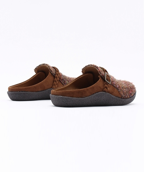 チャイハネ（チャイハネ）の「【チャイハネ】ミックスヤーン三つ編みベルト付きスリッポン（スリッポン・レディース・ブラウン・LARGE）」の4枚目の写真