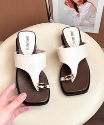 Mela（メラ）の「METAL THONG SANDALS（サンダル・レディース）」