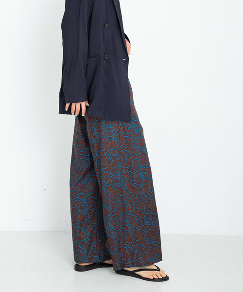 URBAN RESEARCH Sonny Label（アーバンリサーチサニーレーベル）の「コットンモダールニュアンスプリントパンツ（その他パンツ・レディース・グリーン系その他/ブラウン/ブラック・FREE）」の13枚目の写真