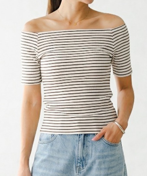 Per sist ence(パーシエンス)の「ボーダーリブオフショルトップス(Tシャツ/カットソー・レディース・アイボリー/ブラック/ブラウン/オフホワイト・FREE)」の2枚目の写真