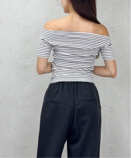Per sist ence(パーシエンス)の「ボーダーリブオフショルトップス(Tシャツ/カットソー・レディース・アイボリー/ブラック/ブラウン/オフホワイト・FREE)」の18枚目の写真