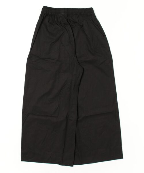 BANICO(バニコ)の「フレアシルエットリラックスパンツ(その他パンツ・レディース・ブルー/ブラック/ライトベージュ・LARGE/MEDIUM/X-LARGE)」の4枚目の写真