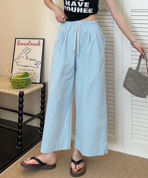 BANICO(バニコ)の「フレアシルエットリラックスパンツ(その他パンツ・レディース・ブルー/ブラック/ライトベージュ・LARGE/MEDIUM/X-LARGE)」の3枚目の写真