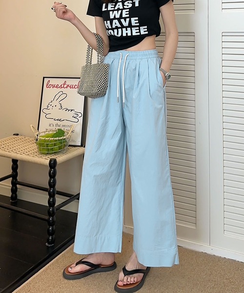 BANICO(バニコ)の「フレアシルエットリラックスパンツ(その他パンツ・レディース・ブルー/ブラック/ライトベージュ・LARGE/MEDIUM/X-LARGE)」の7枚目の写真
