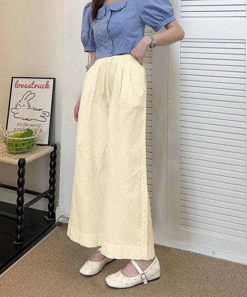 BANICO(バニコ)の「フレアシルエットリラックスパンツ(その他パンツ・レディース・ブルー/ブラック/ライトベージュ・LARGE/MEDIUM/X-LARGE)」の10枚目の写真