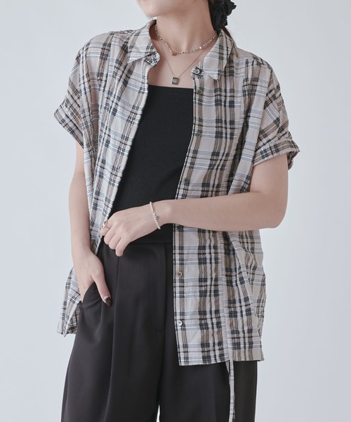 Lui's（ルイス）の「ドロスドチェックシャツ（シャツ/ブラウス・レディース・ベージュ/ネイビー・FREE）」の17枚目の写真