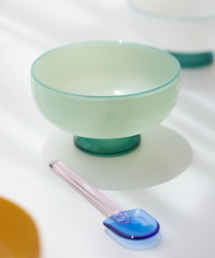 amabro（アマブロ）の「【amabro/アマブロ】SNOW BOWL デザートボウル ミルクガラス 耐熱ガラス 食洗機対応 電子レンジ対応（食器）」