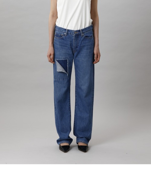 CINOH（チノ）の「WIDE STRAIGHT DAMAGE（デニムパンツ・レディース・ブルー系その他/ライトブルー・24）」の2枚目の写真
