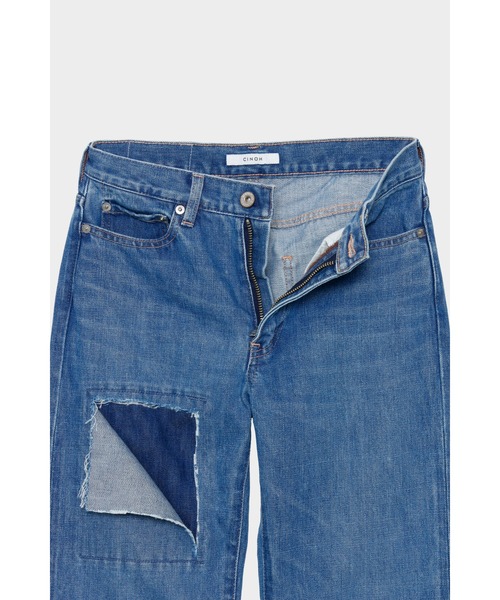 CINOH（チノ）の「WIDE STRAIGHT DAMAGE（デニムパンツ・レディース・ブルー系その他/ライトブルー・24）」の5枚目の写真