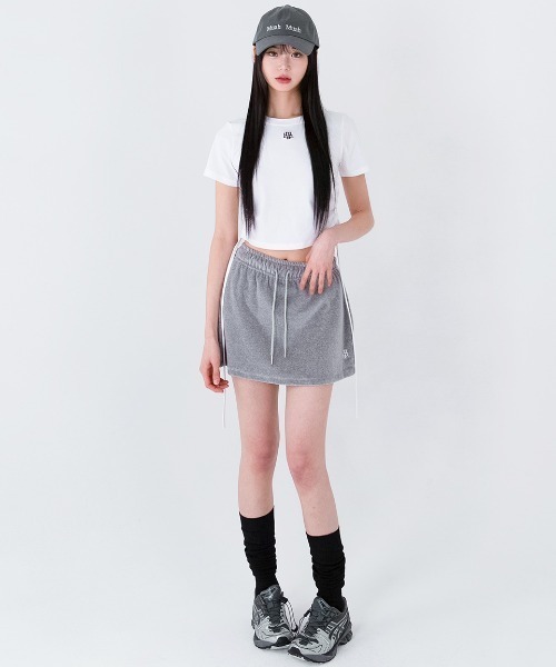 muahmuah（ムーアムーア）の「A'GEM/9 × .kom 『muah muah/ムーアムーア』STRING SILKET LOGO HALF T-SHIRT/ストリング シルケットロゴ半袖Tシャツ（Tシャツ/カットソー・レディース・ホワイト/ブラック・FREE）」の6枚目の写真
