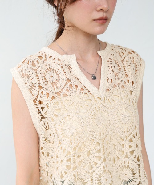 Bab（バブ）の「クロシェベスト（ベスト・レディース・ブラック/アイボリー・FREE）」の9枚目の写真