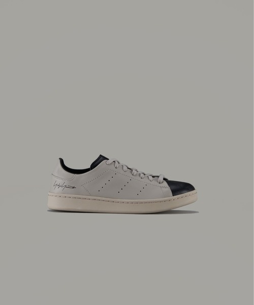 Y-3（ワイスリー）の「Y-3 STAN SMITH（スニーカー・メンズ・ライトブラウン・23.5cm/24.0cm/24.5cm/26.0cm/26.5cm/27.0cm/27.5cm/28.0cm/29.0cm/28.5cm/23.0cm/25.5cm/22.5cm）」の8枚目の写真