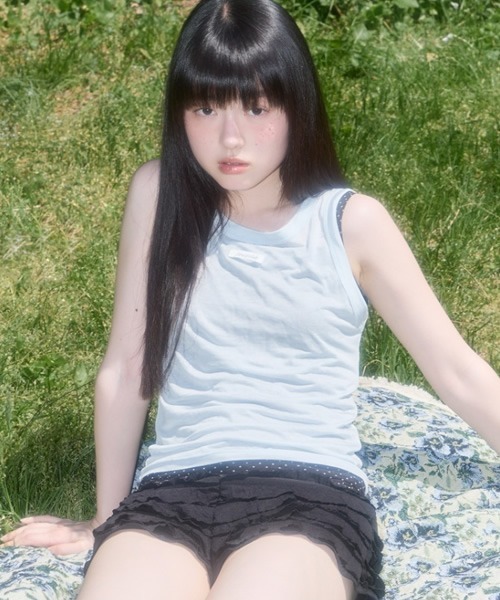 FANCY CLUB(ファンシークラブ)の「FANCY CLUB/ファンシークラブ 3-Way Dot Mesh Layered Sleeveless タンクトップ 秋物 秋服 2026年秋冬(タンクトップ・レディース・ブラウン/スカイブルー・ONE SIZE)」の2枚目の写真