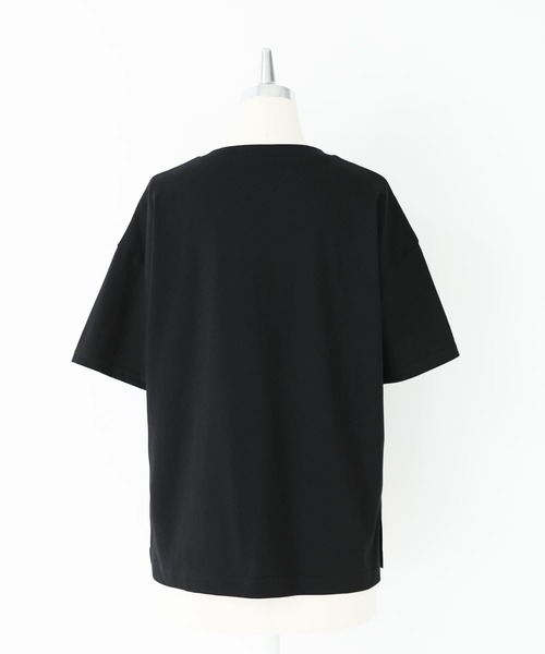 kOhAKU(コハク)の「ランダムテーププリントカットソー(Tシャツ/カットソー・レディース・オフホワイト/ブラック・2/1)」の18枚目の写真