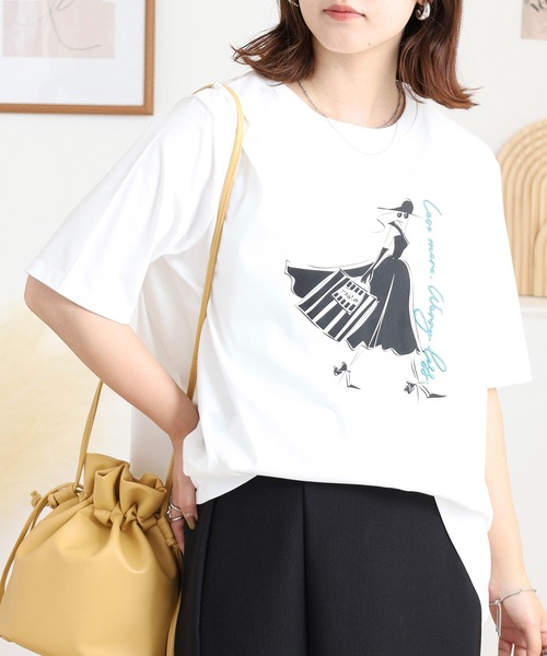 BRODIAEA(ブローディア)の「BRODIAEA ウーマンプリント半袖Tシャツ(Tシャツ/カットソー・レディース・ベージュ/サックスブルー/オフホワイト/ネイビー・40)」の5枚目の写真
