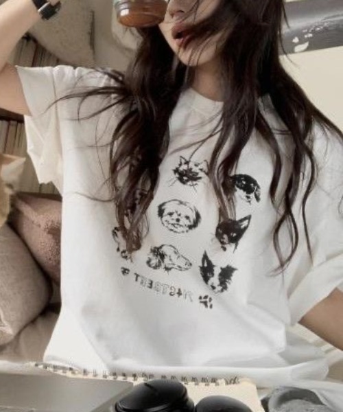 Achic(アシック)の「黒猫&犬プリントTシャツ(Tシャツ/カットソー・レディース・ホワイト系その他2/ブラック/ホワイト系その他/ホワイト・M)」の6枚目の写真