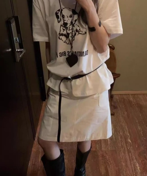 Achic(アシック)の「黒猫&犬プリントTシャツ(Tシャツ/カットソー・レディース・ホワイト系その他2/ブラック/ホワイト系その他/ホワイト・M)」の13枚目の写真