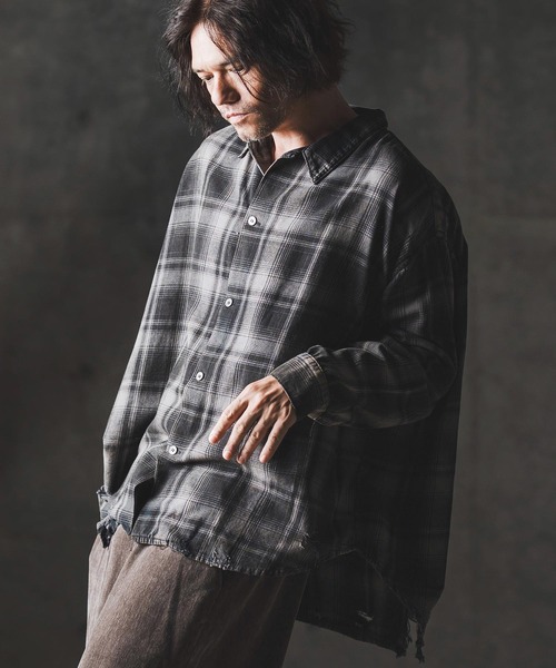 GLIMCLAP(グリムクラップ)の「ms6162-Ripped viyella plaid shirt チェックシャツ(シャツ/ブラウス・メンズ・ブルー/ブラック・S/M/L)」の2枚目の写真
