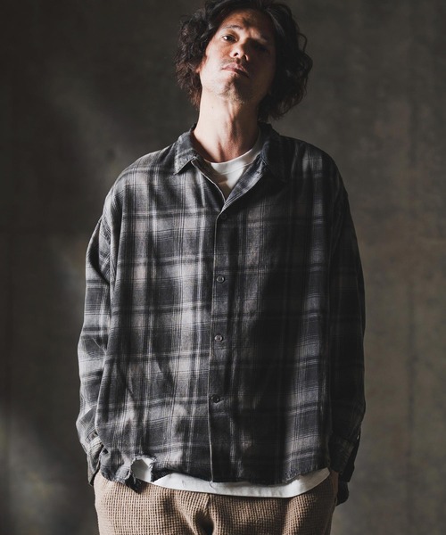 GLIMCLAP(グリムクラップ)の「ms6162-Ripped viyella plaid shirt チェックシャツ(シャツ/ブラウス・メンズ・ブルー/ブラック・S/M/L)」の6枚目の写真