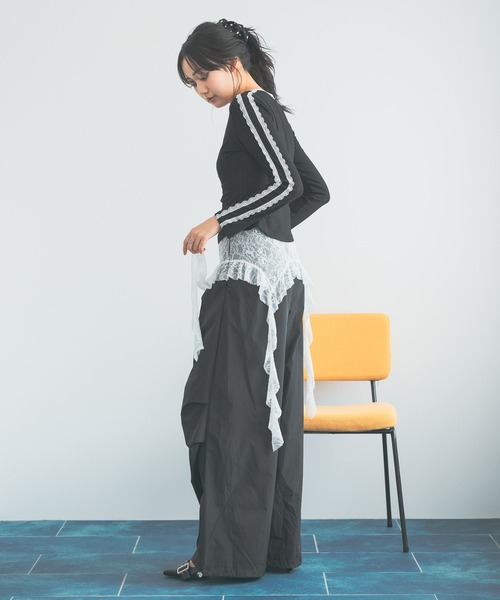 3.3 Field Trip （3.3フィールドトリップ）の「3.3 Field Trip／レースフリルナイロンパンツ（その他パンツ・レディース・ブラック/グレー・FREE）」の21枚目の写真