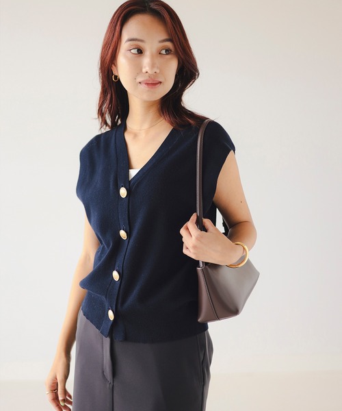 B:MING by BEAMS（ビーミングバイビームス）の「ノースリーブ ニット ベスト（ベスト・レディース・ネイビー/グレー・ONE SIZE）」の7枚目の写真