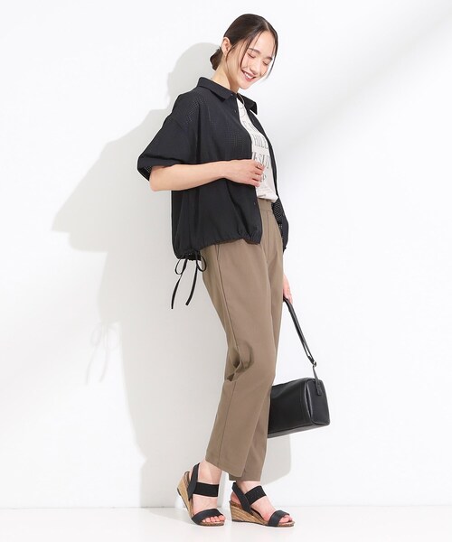 Cutie Blonde(キューティーブロンド)の「シルエット変化を楽しめる シアーチェックドロストシャツ(シャツ/ブラウス・レディース・ブラック/グリーン/ホワイト・03/02/01/04)」の18枚目の写真