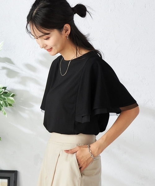 a.v.v(アーヴェヴェ)の「【接触冷感/UVカット/吸水速乾】チュールラッフルスリーブカットソー(Tシャツ/カットソー・レディース・ダークインディゴブルー/グレー系その他/ブラック・34/36/38/40/42)」の2枚目の写真
