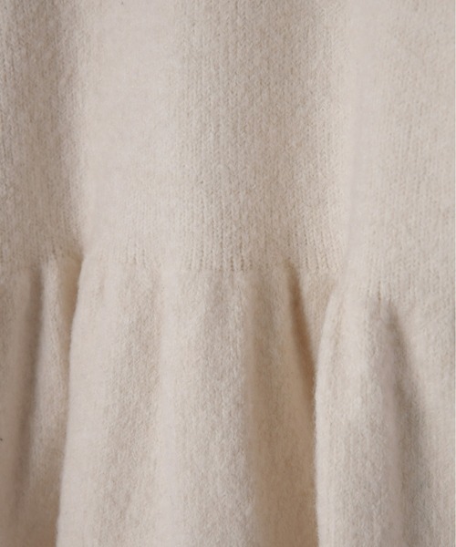 Olu.（オルドット）の「シャツドッキングペプラムニット（ニット/セーター・レディース・ベージュ/グレー/ブラック・FREE）」の22枚目の写真