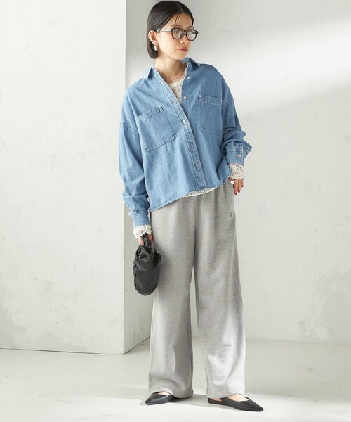 SHIPS（シップス）の「〈洗濯機可能〉ライトオンス デニム ショート シャツ（シャツ/ブラウス・レディース・ライトブルー/ブルー/ブルー系・ONE SIZE）」の11枚目の写真