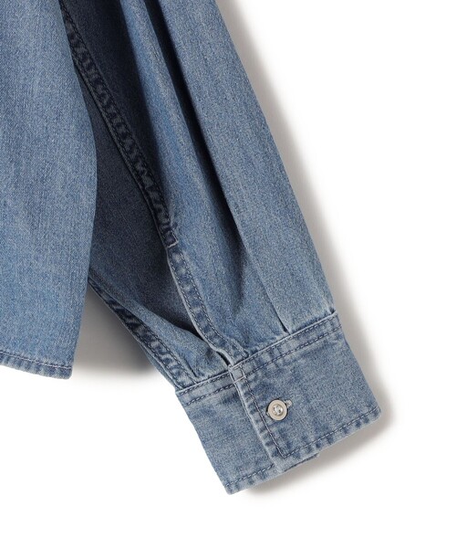 SHIPS（シップス）の「〈洗濯機可能〉ライトオンス デニム ショート シャツ（シャツ/ブラウス・レディース・ライトブルー/ブルー/ブルー系・ONE SIZE）」の4枚目の写真