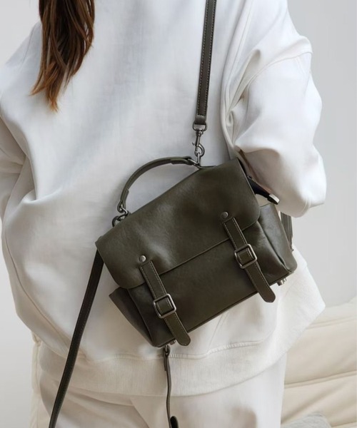 Tomieco(トミエコ)の「LEATHER 羊革スクエアバッグパック 2wayトートバッグ(ショルダーバッグ・レディース・ブラック/ブラウン/オフホワイト/ダークブラウン・FREE)」の3枚目の写真