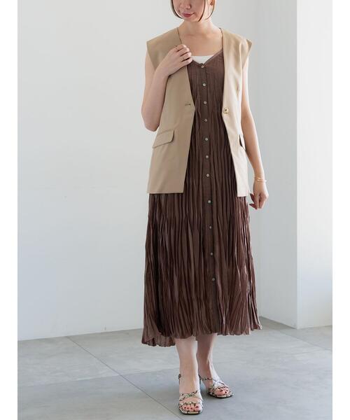 Te chichi（テチチ）の「麻調Yカラージレ（ベスト・レディース・ベージュ/チャコールグレー・F）」の6枚目の写真