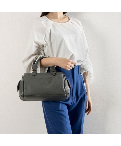 Tomieco(トミエコ)の「LEATHER ショルダーバッグ 本革 2way バッグ(ショルダーバッグ・レディース・グレー系その他/ブラック/ベージュ/ブラウン・FREE)」の3枚目の写真