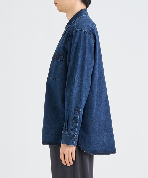 IRENISA(イレニサ)の「【irenisa/イレニサ】別注DENIM RELAX FIT DOUBLE POCKET SHIRT(シャツ/ブラウス・メンズ・ライトブルー・3/2)」の5枚目の写真