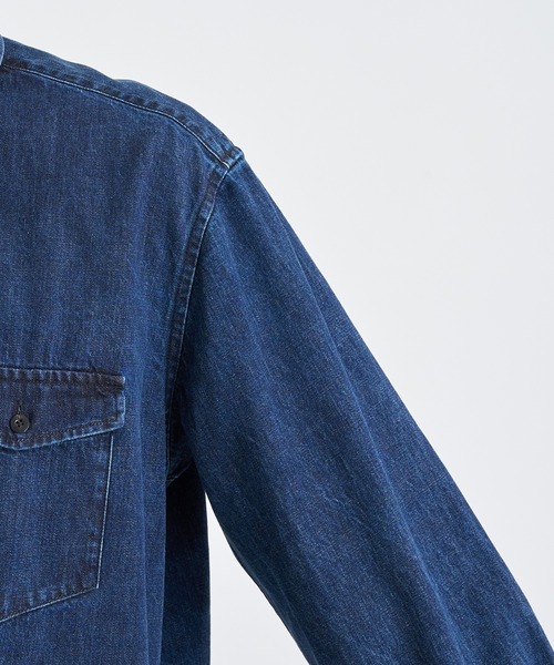 IRENISA(イレニサ)の「【irenisa/イレニサ】別注DENIM RELAX FIT DOUBLE POCKET SHIRT(シャツ/ブラウス・メンズ・ライトブルー・3/2)」の9枚目の写真