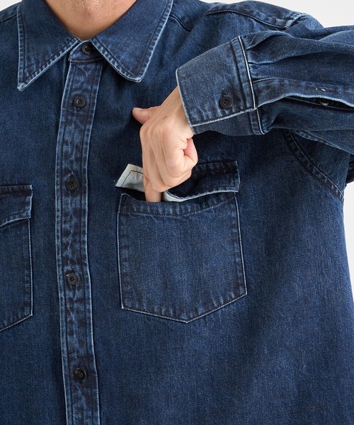 IRENISA(イレニサ)の「【irenisa/イレニサ】別注DENIM RELAX FIT DOUBLE POCKET SHIRT(シャツ/ブラウス・メンズ・ライトブルー・3/2)」の17枚目の写真