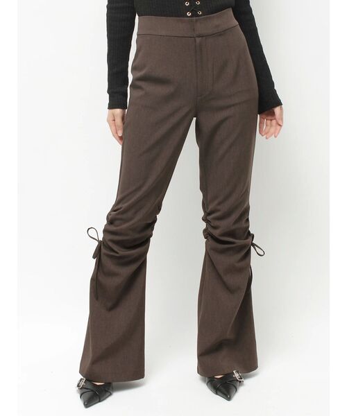 RESEXXY(リゼクシー)の「ポイントギャザースリムパンツ(その他パンツ・レディース・ブラック/ブラウン・FREE)」の6枚目の写真